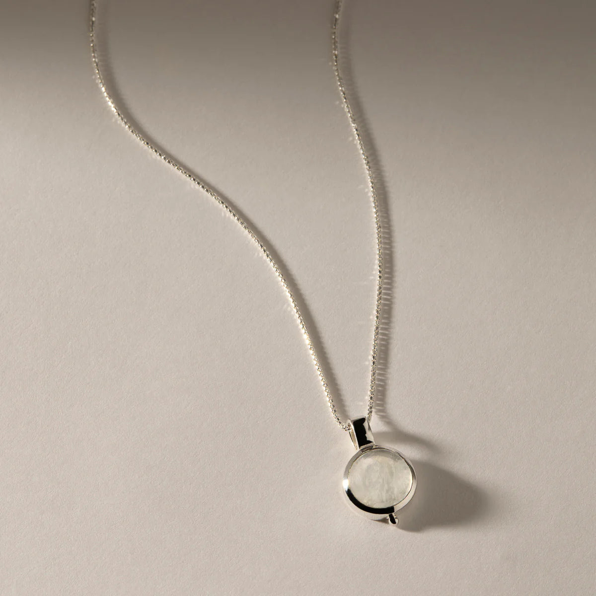 Najo - Garland Silver Button Pearl Necklace