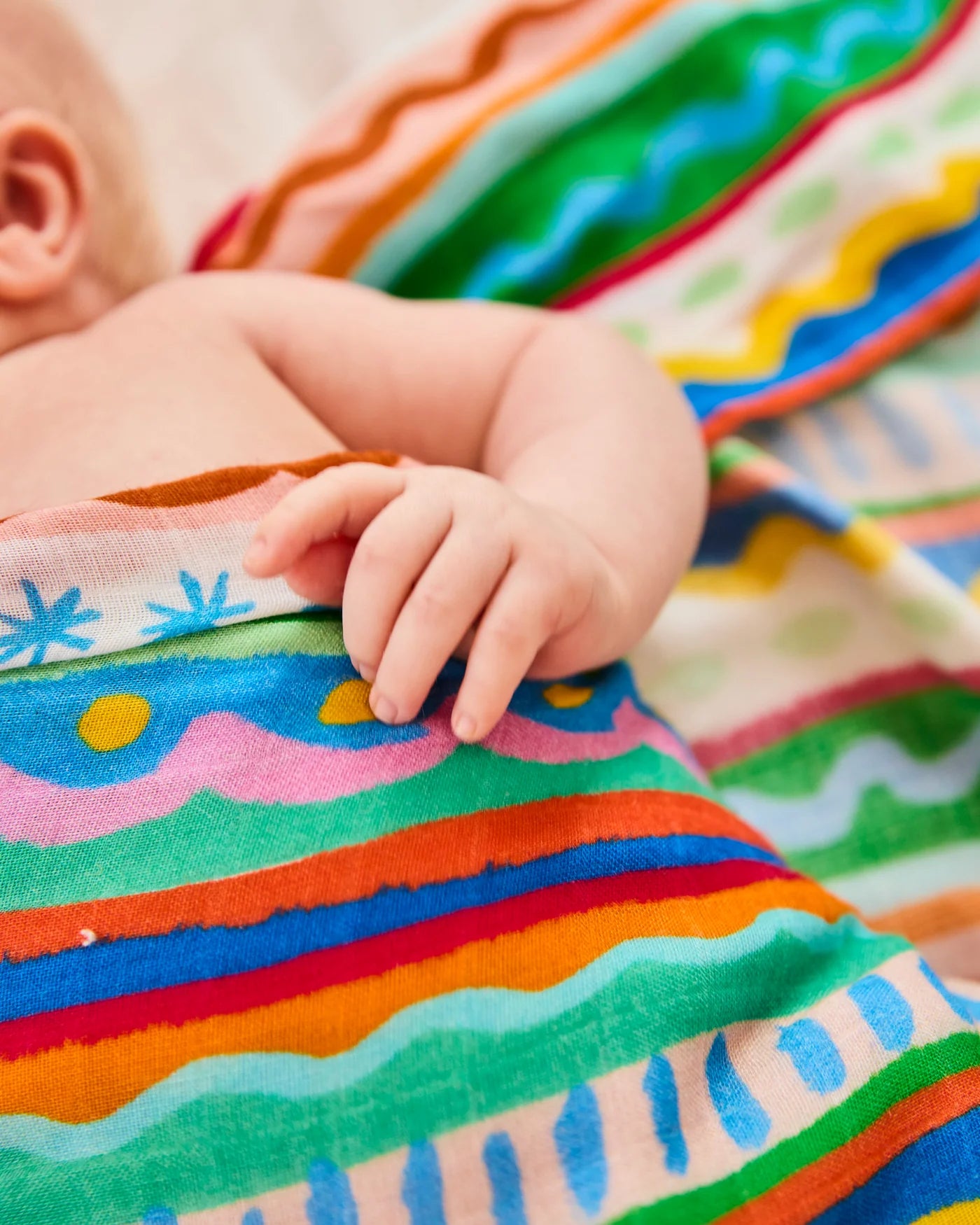 Kip & Co - Beach Patterns Bamboo Swaddle