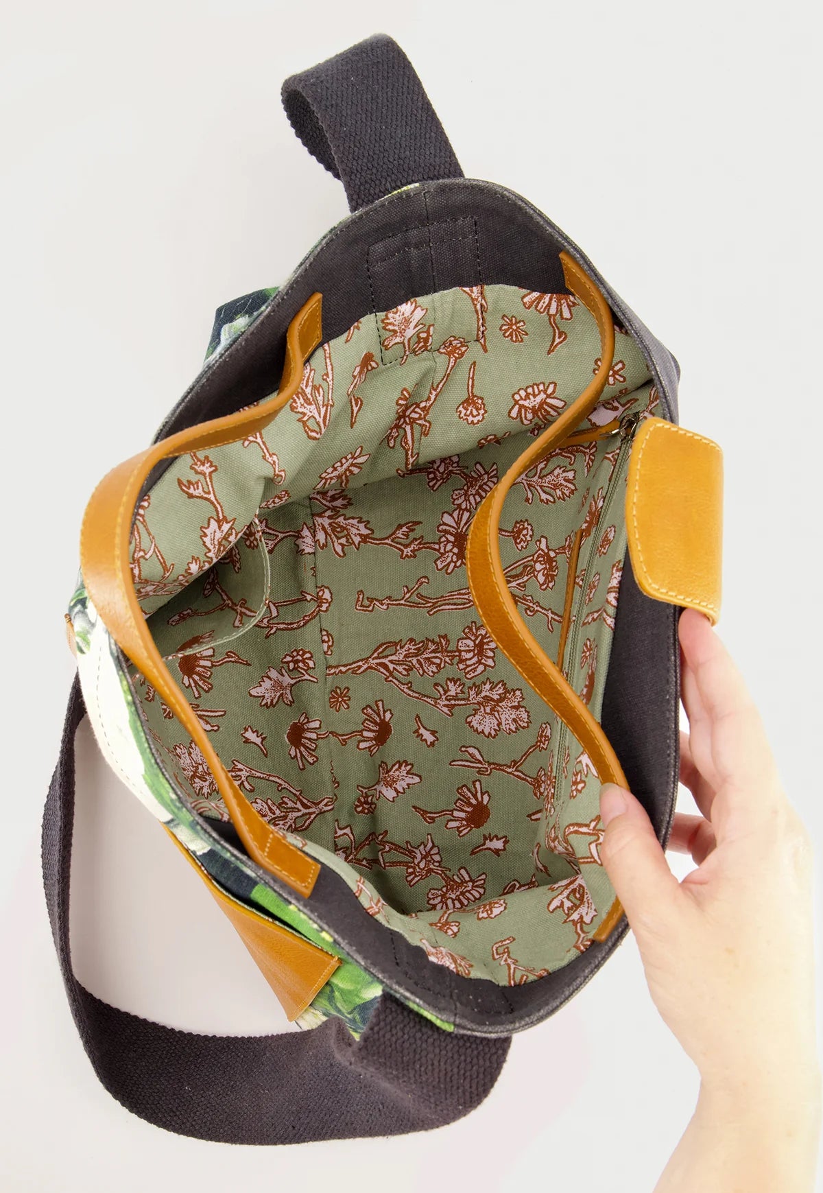 Nancybird - Assemble Tote Garden