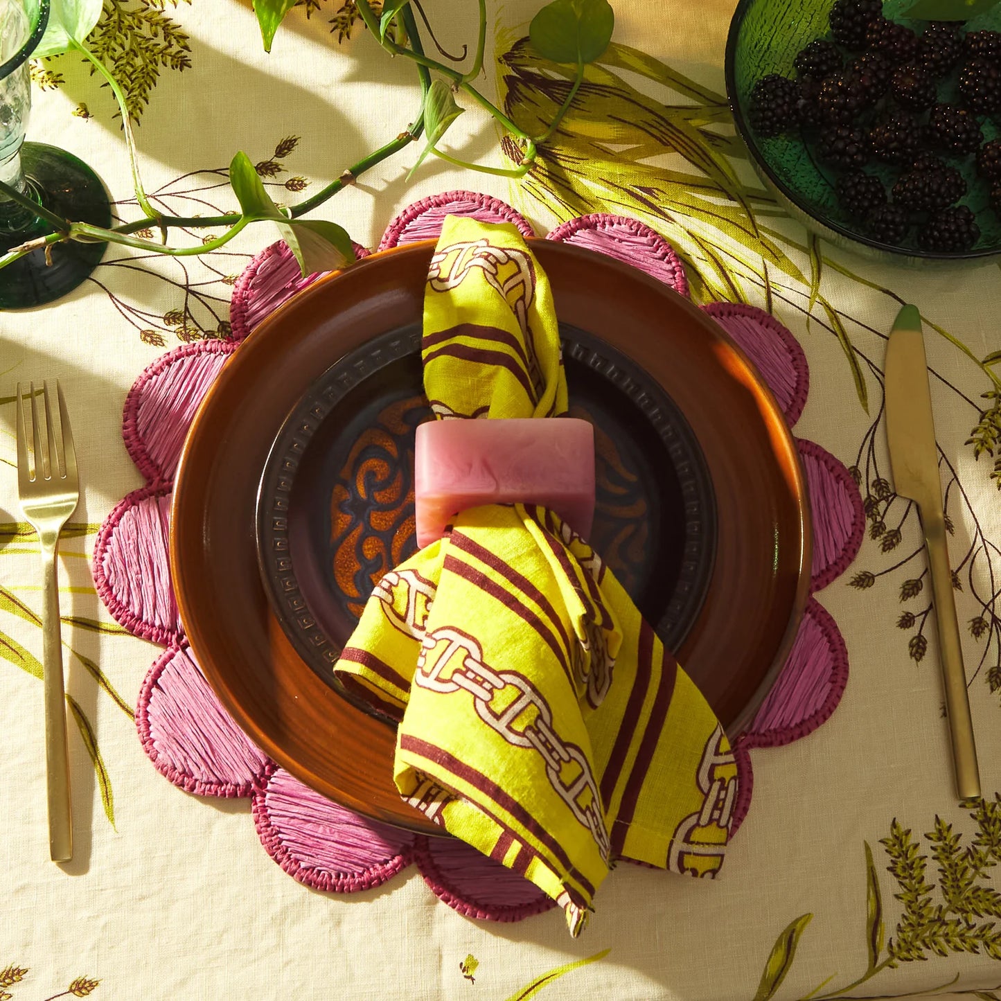 Sage x Clare - Resin Jara Napkin Ring Set Fuchsia - The Ivy Room Adelaide