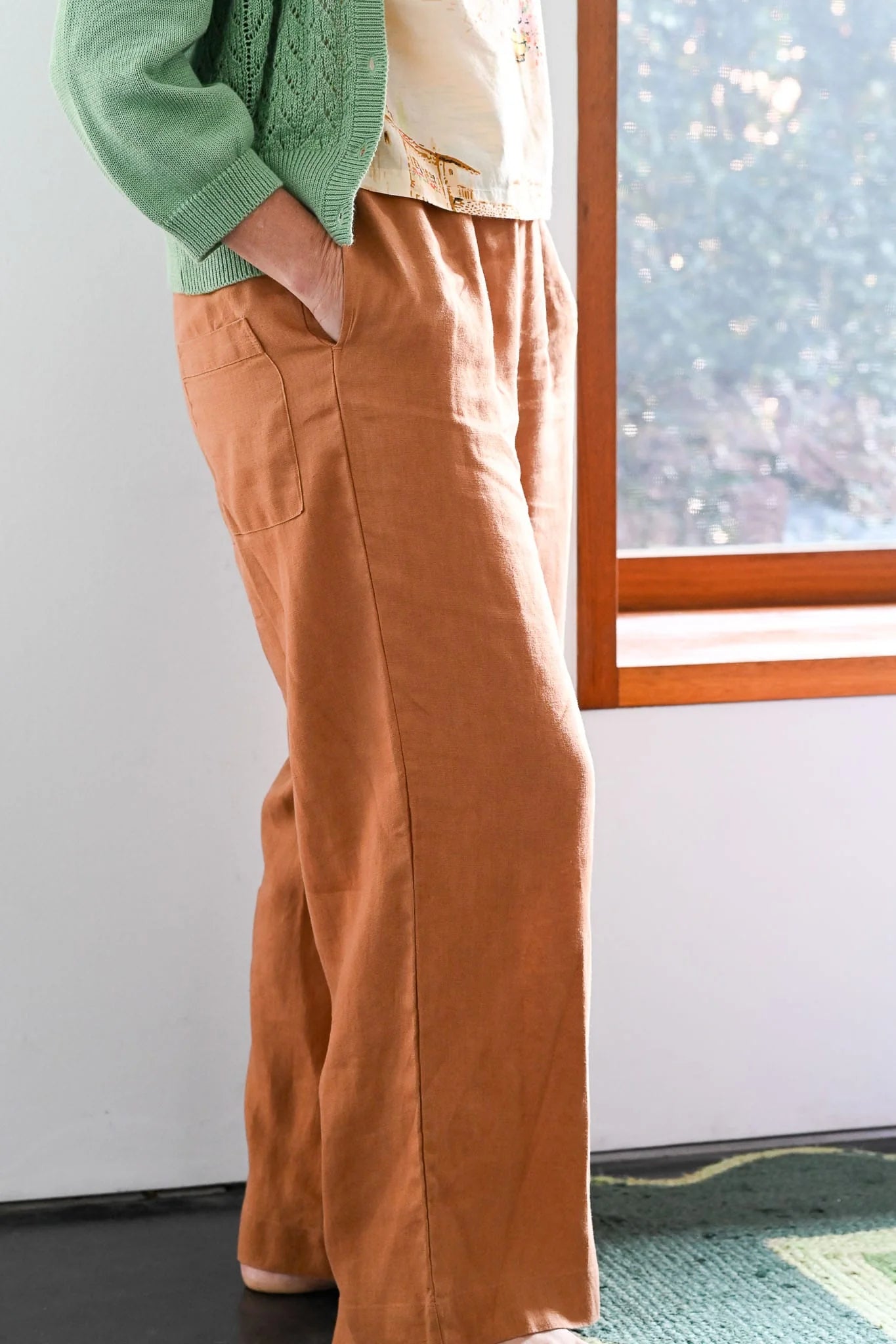 Lazybones - Tessa Pant / Tan