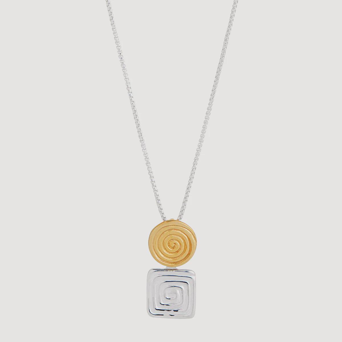 Najo - Labyrinthe Two-Tone Pendant Necklace
