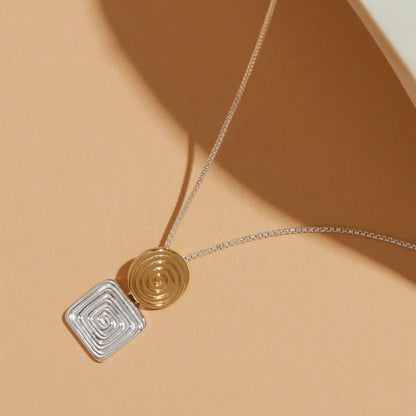 Najo - Labyrinthe Two-Tone Pendant Necklace