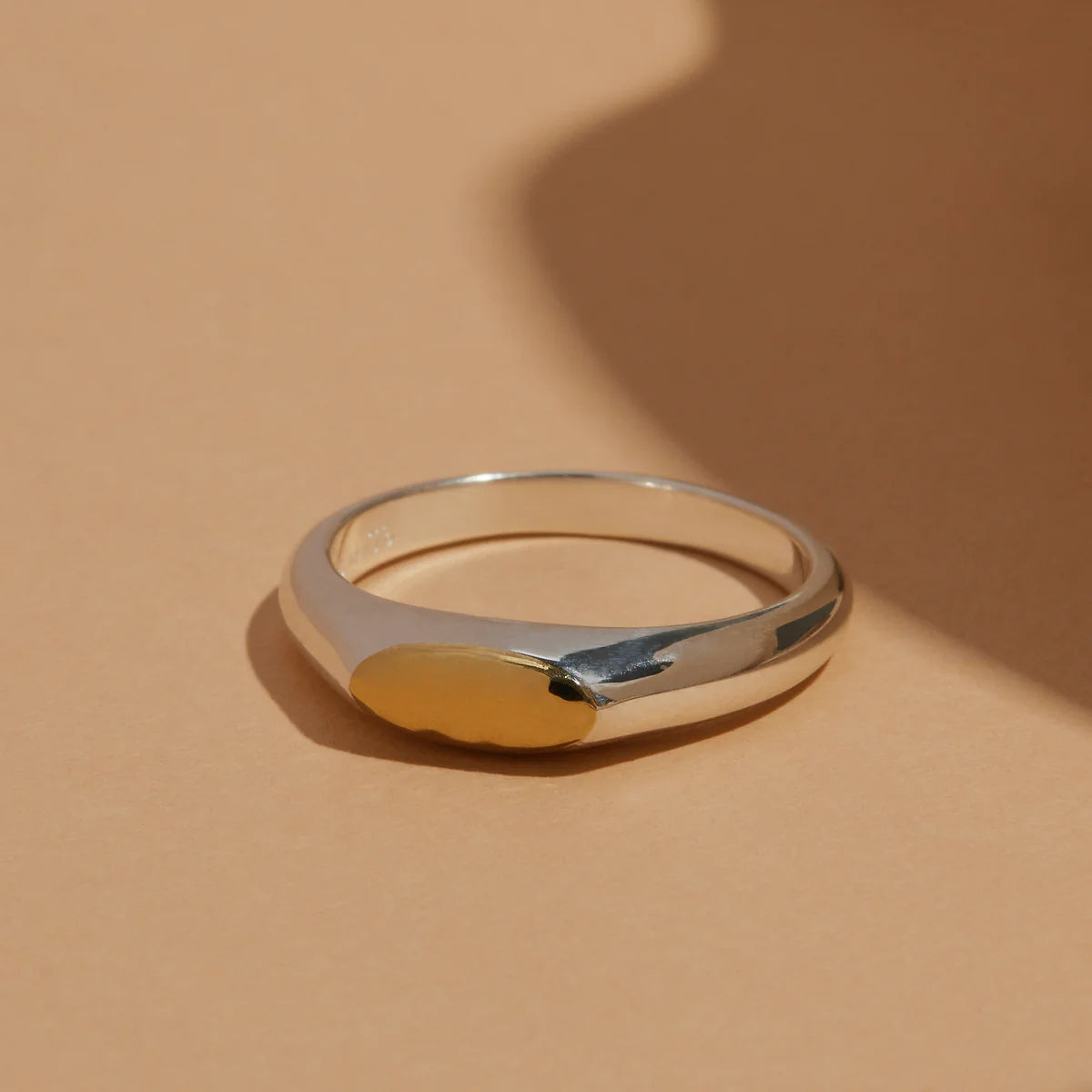 Najo - The Artiste Ring - The Ivy Room Adelaide