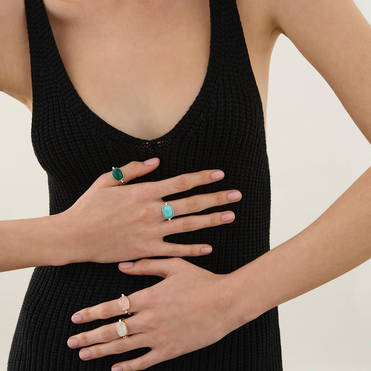 Najo - Fleur Rainbow Moonstone Ring