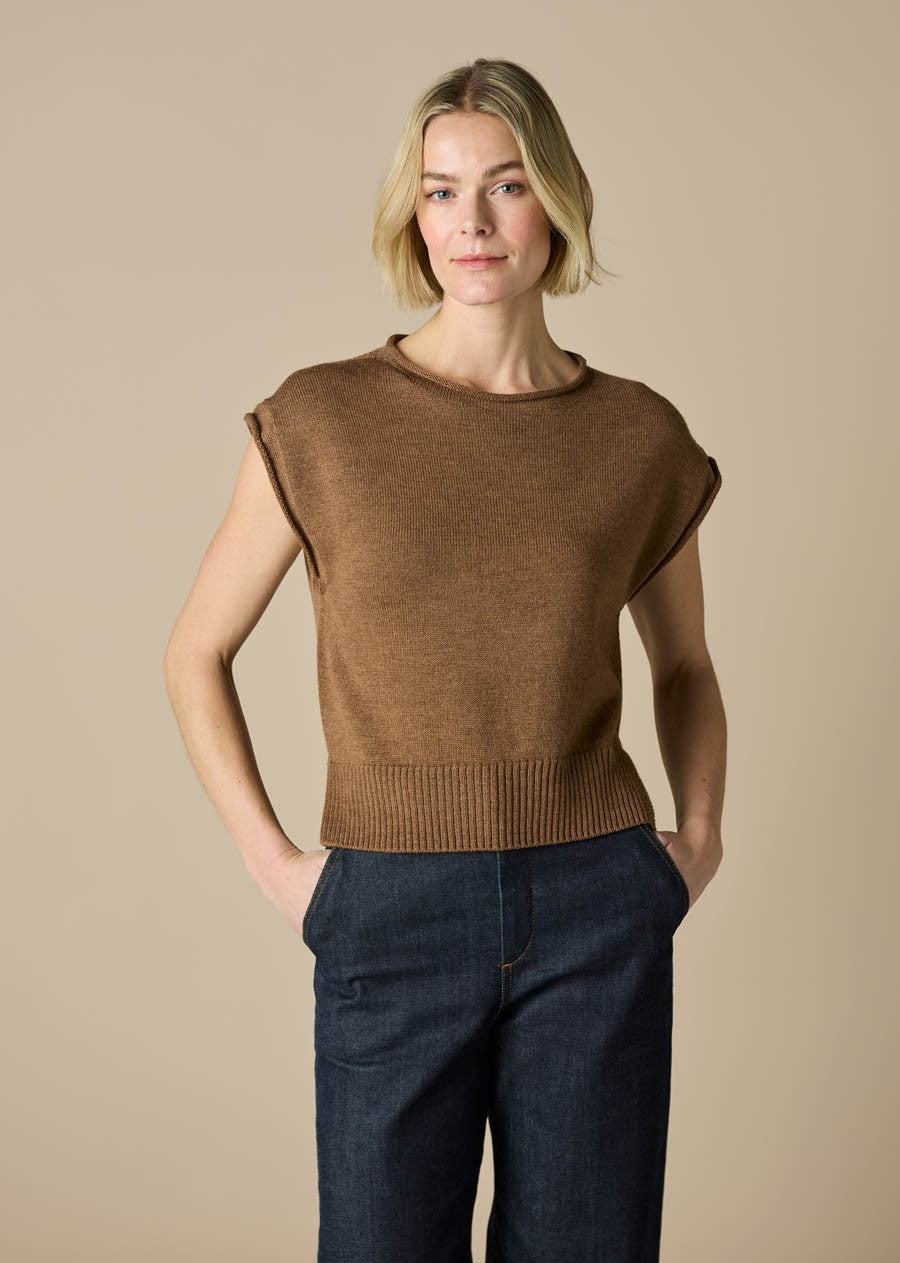 Uimi - Agnes Merino Wool Vest / Coffee