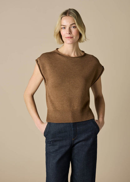 Uimi - Agnes Merino Wool Vest / Coffee