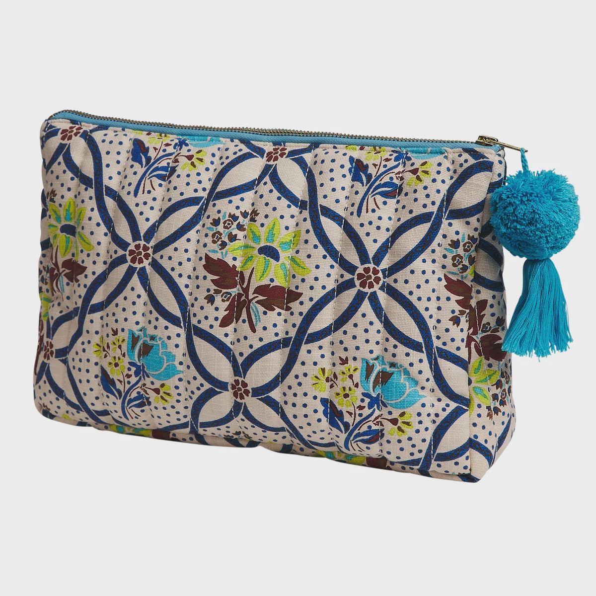 Sage x Clare - Norali Quilted Cosmetic Bag / Ecru
