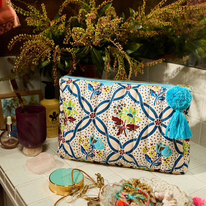 Sage x Clare - Norali Quilted Cosmetic Bag / Ecru