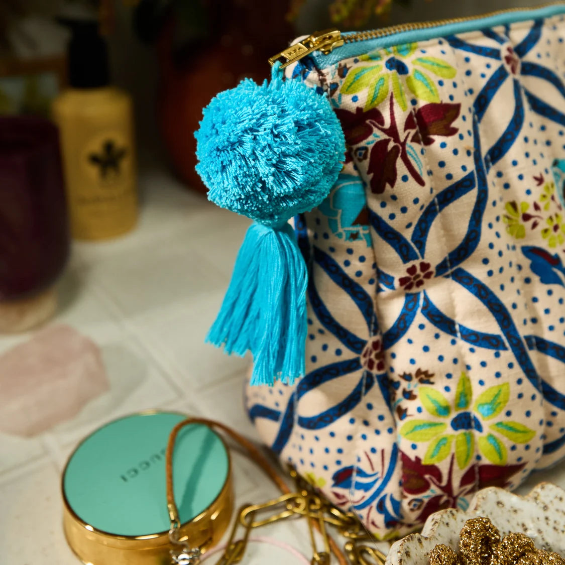 Sage x Clare - Norali Quilted Cosmetic Bag / Ecru