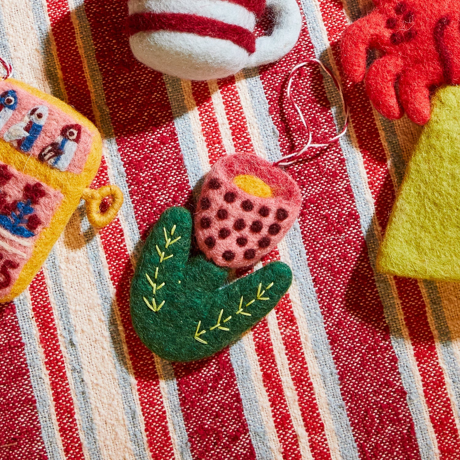 Sage x Clare - Bianka Tulip Christmas Decoration - The Ivy Room Adelaide