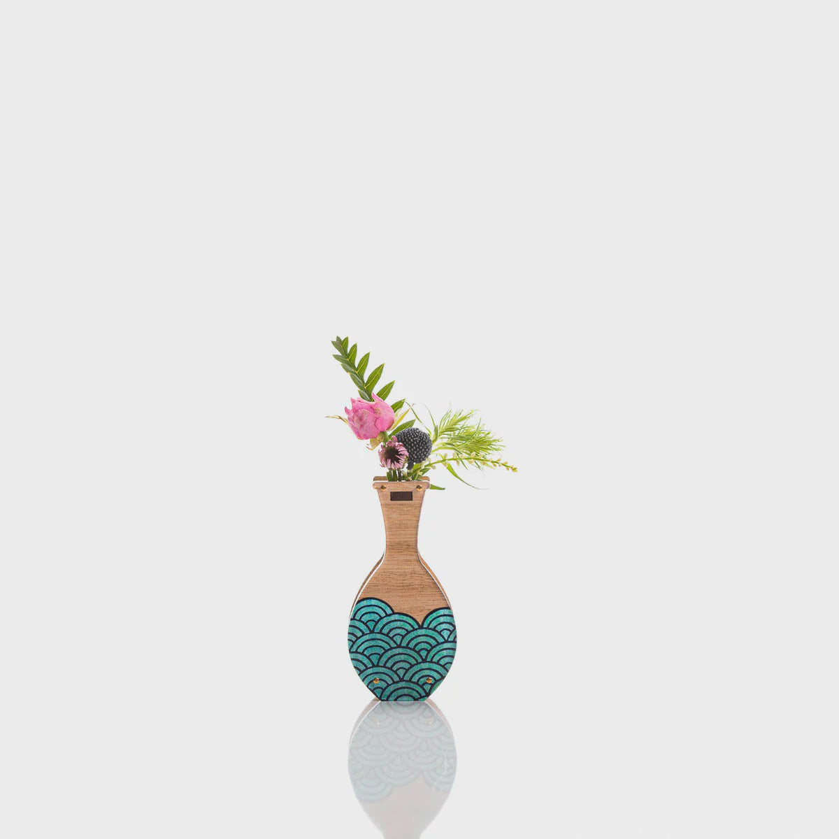 Pili Pala - Small Classic Vase Teal Wave